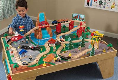 Train et circuit train en bois jeu jouet avec table de présentation